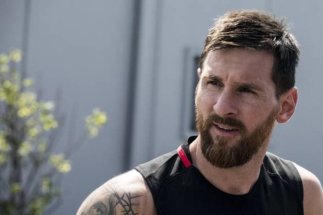 FC Barcelona Barca s Argentinian striker Lionel Messi arrives for a team s training session at the sports facilities of the New York Red Bulls club in Whippany, New Jersey (USA), 20 July 2017. FC Barcelona prepares the season in the United States, where the Spanish club will play friendly matches with Juventus, Manchester United ManU and Real Madrid. FC BARCELONA TRAINING SESSION !ACHTUNG: NUR REDAKTIONELLE NUTZUNG!  Copyright: xEduxBayerx MIA06 20170720-636361756352853533