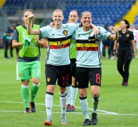 Belgium s Yana Daniels and Belgium s Lenie Onzia celebrate after winning a soccer game between Belgian national women s soccer team Red Flames and Norway, the second game in group A in the group stage of the Women s European Championship EM Europameisterschaft 2017 in the Netherlands, Thursday 20 July 2017 in Breda, The Netherlands. DAVIDxCATRY  x05135087x