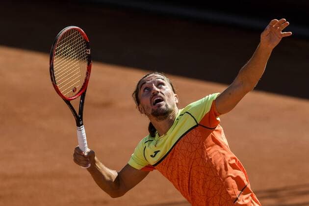 170720 Alexandr Dolgopolov, Ukraina under dag 5 av Swedish Open den 20 juli 2017 i Bastad.  Copyright: AndersxBjurö ST170720AAB17