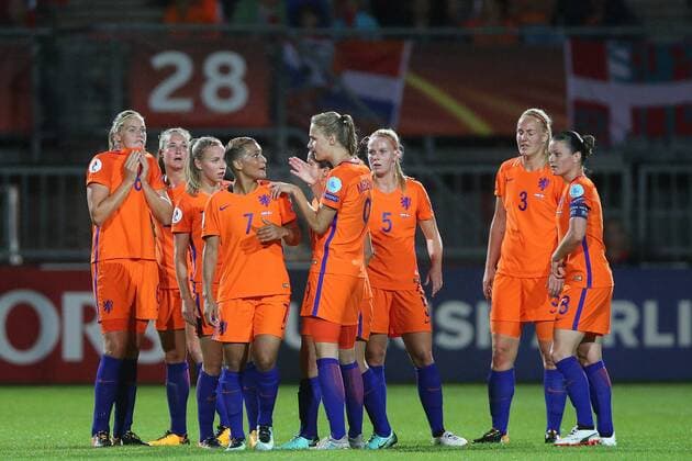 Sherida Spitse of Holland Women, Shanice van de Sanden of Holland Women, Vivianne Miedema of Holland Women, Kika van Es of Holland Women, Stefanie van der Gragt of Holland Women, Sherida Spitse of Holland Women during the UEFA WEURO 2017 Group A group stage match between The Netherlands and Denmark at the Sparta stadium Het Kasteel on July 20, 2017 in Rotterdam, The Netherlands Women: The Netherlands v Denmark UEFA WEURO 2017 2017 2018 xVIxVIxImagesx xTomxBodexMultimediaxIVx 8272378