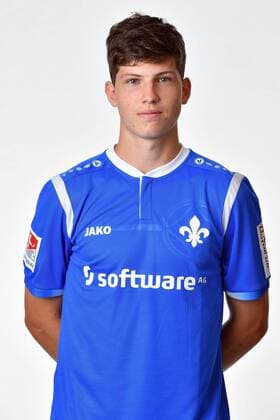 20.07.2017, xfux, Fussball 2.Bundesliga, SV Darmstadt 98 Fototermin 2017 2018, Fußball, GER 2.BL Porträttermin 2017 2018, emonline, Leo Petri (SV Darmstadt 98) Darmstadt