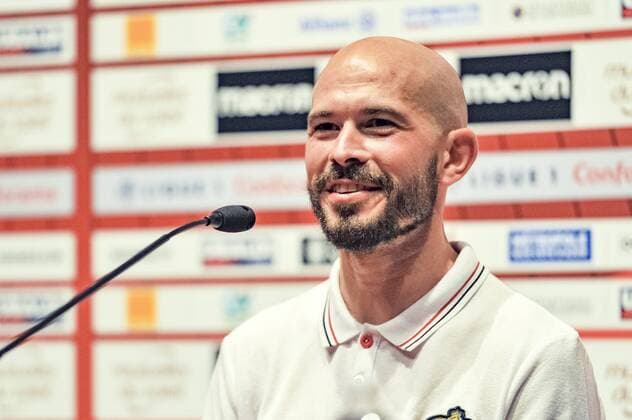 Christophe Jallet (OGC Nice) FOOTBALL : Christophe Jallet nouvelle recrue de l OGC Nice - Nice - 21 07 2017 NorbertScanella Panoramic 