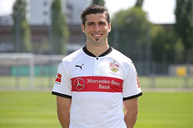 Fussball 1. Bundesliga 2017 2018 21.07.2017 Fototermin beim VfB Stuttgart: Emiliano Insua Stuttgart