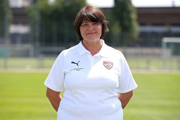 Fussball 1. Bundesliga 2017 2018 21.07.2017 Fototermin beim VfB Stuttgart: Zeugwartin Gordana Markovic-Masala Stuttgart