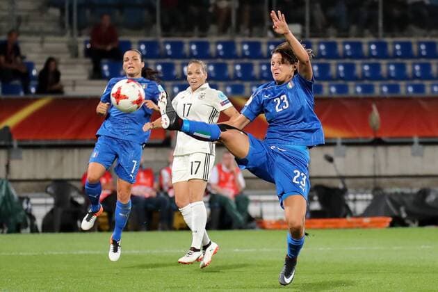 Cristiana Girelli (Italien, 23) verpasst den Ball nur knapp, letzte Torchance für Italien, Aktion, Action, Spielszene, Fussball, UEFA Women s EURO 2017, Deutschland - Italien, xozx