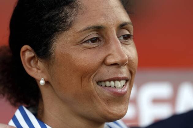 JONES Steffi Bundestrainerin Team Deutschland UEFA Frauen Fussball Europameisterschaften 2017 in Holland Spiel Deutschland-Italien 2 : 1 am 21. Juli 2017 in Tilburg 