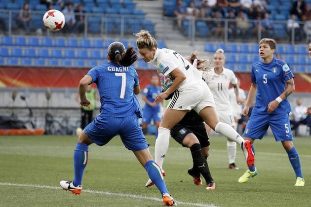 HENNING Josephine Team Deutschland Tor zum 1 : 0 UEFA Frauen Fussball Europameisterschaften 2017 in Holland Spiel Deutschland-Italien 2 : 1 am 21. Juli 2017 in Tilburg 