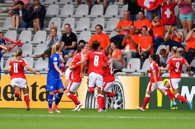 Jubel, Freuen, celebrate, happy, cheer , Goal Celebration Schweiz 1:2, Fussball, UEFA Women s EURO 2017, Island - Schweiz, xmkx