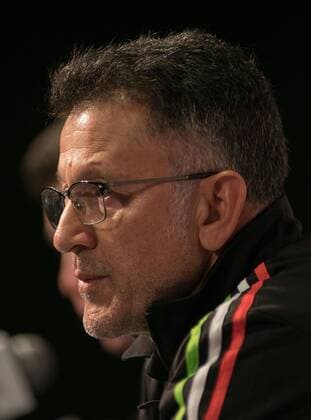 July 22, 2017 - Pasadena, California, U.S - Juan Carlos Osorio, coach of the national team Nationalteam of Mexico attends a Gold Cup soccer conference at the Rose Bowl in Pasadena California on Saturday, July 22, 2017. Juan Carlos Osorio press conference PK Pressekonferenz - ZUMAp124 20170722_zaa_p124_023 Copyright: xArianaxRuizx