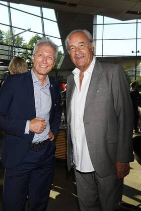 Norbert Schramm und Manfred Schnelldorfer bei der Verleihung Bayerischer Sportpreis am 22.07.2017 in München Verleihung Bayerischer Sportpreis 2017 in Muenchen 