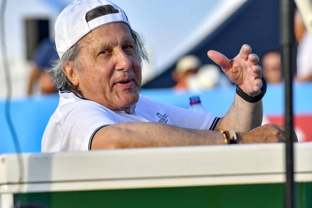 Ilie Nastase CELEBRITES : Classic Tennis Tour 2017 - Saint Tropez - 22 07 2017 NorbertScanella Panoramic 