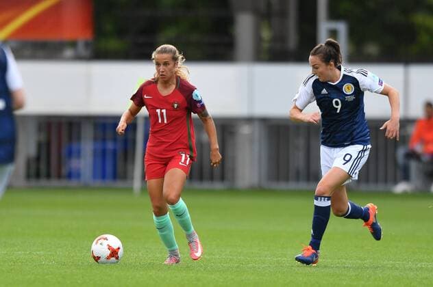 Tatiana Vanessa Ferreira Pinto (Tatiana P., Portugal) (11) im Vorwärtslauf, Fussball, UEFA Women s EURO 2017, Schottland - Portugal, xmkx