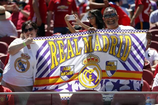 Real Madrid fans cheer for their team against Manchester United ManU during second half action in Santa Clara, California, USA, 23 July 2017. Manchester United won in a penalty shootout 2-1. Manchester United vs Real Madrid !ACHTUNG: NUR REDAKTIONELLE NUTZUNG!  Copyright: xMONICAxM.xDAVEYx MMD17 20170724-636364627830083105