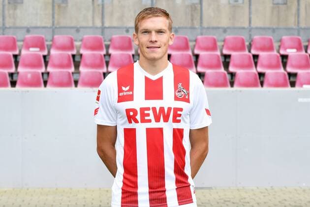 Fußball, GER, 1.BL, Porträttermin 2017 2018, 1. FC Köln, Artjoms Rudnevs (FC Köln). Einzelbild, Portrait, Porträt.