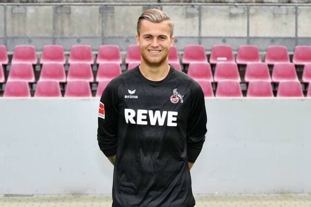 Fußball, GER, 1.BL, Porträttermin 2017 2018, 1. FC Köln, Sven Müller (FC Köln). Einzelbild, Portrait, Porträt.