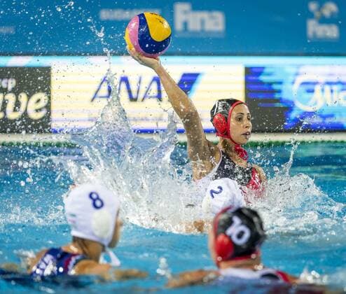 Quarterfinal WaterPolo Women s Hungary HUN (White Cup) Vs Canada CAN (Blue Cup) 7 Joelle Bekhazi CAN Canada Day 11 24 07 2017 XVII FINA World Championships Aquatics City Park - Varosliget Lake Budapest Hungary Photo Pasquale Mesiano Deepbluemedia Insidefoto pasqualexmesiano