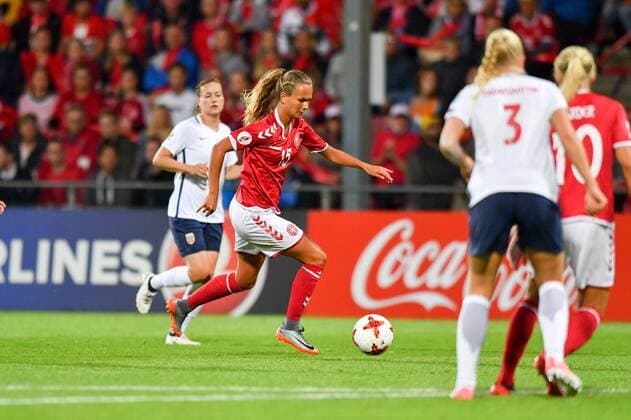 Fußball, Frauen EM, Norwegen - Dänemark Frederikke Skjodt Thogersen (Daenemark, Denmark) (15) im Vorwärtslauf, Fussball, UEFA Women s EURO 2017, Norwegen - Dänemark, xmkx