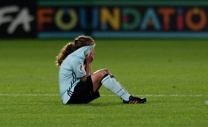 Belgium s Davina Philtjens looks dejected after a soccer game between Belgian national women s soccer team Red Flames and The Netherlands, the third game in group A in the group stage of the Women s European Championship EM Europameisterschaft 2017 in the Netherlands, Monday 24 July 2017 in Tilburg, The Netherlands. DAVIDxCATRY  x05138193x