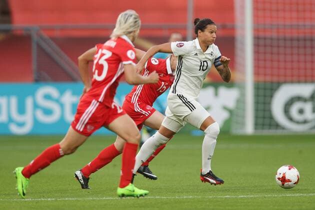 Anna Belomyttseva of Russia women, Elena Danilova of Russia women, Dzsenifer Marozsan of Germany women during the UEFA WEURO 2017 Group B group stage match between Russia and Germany at the Galgenwaard Stadium on July 25, 2017 in Utrecht, The Netherlands Women: Russia v Germany UEFA WEURO 2017 2017 2018 xVIxVIxImagesx xTomxBodexMultimediaxIVx 8309967