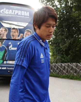 25.07.2017, Fussball GER, 1. Bundesliga Saison 2017 2018, Trainingslager des FC Schalke 04 in Mittersill, Ankunft der Schalker Spieler im Team Hotel, Atsuto Uchida (Schalke 04)