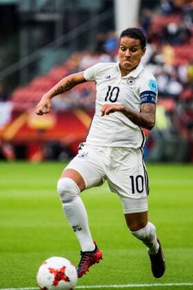 NLD, Tilburg, UEFA Women s Euro 2017, Russland (RUS) vs Deutschland (GER) 25.07.2017, Stadion Galgenwaard, Utrecht, NLD, Tilburg, UEFA Women s Euro 2017, Russland (RUS) vs Deutschland (GER), im Bild picture shows Dzsenifer Marozsan (Deutschland 10) (Germany 10), nordphotox xRauch nph00251