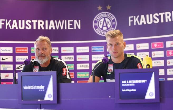 SOCCER - UEFA EL quali, A.Wien vs Limassol, preview VIENNA,AUSTRIA,26.JUL.17 - SOCCER - UEFA Europa League qualification, FK Austria Wien vs AEL Limassol, preview, press conference PK Pressekonferenz A.Wien. Image shows head coach Thorsten Fink (A.Wien) and Alexander Gruenwald (A.Wien). GEPAxpictures xChristianxOrt