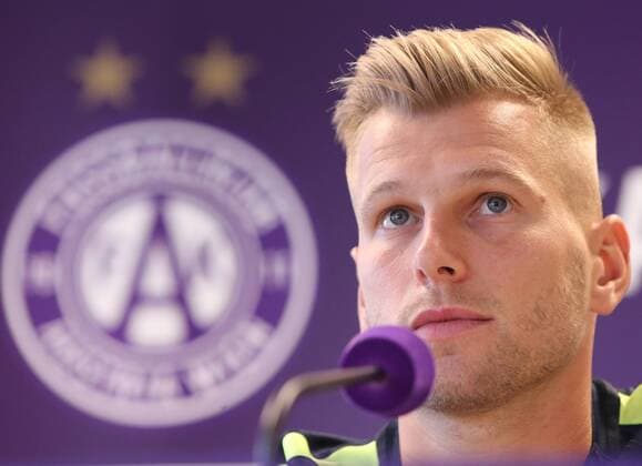 SOCCER - UEFA EL quali, A.Wien vs Limassol, preview VIENNA,AUSTRIA,26.JUL.17 - SOCCER - UEFA Europa League qualification, FK Austria Wien vs AEL Limassol, preview, press conference PK Pressekonferenz A.Wien. Image shows Alexander Gruenwald (A.Wien). GEPAxpictures xChristianxOrt