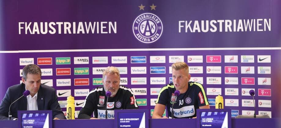 SOCCER - UEFA EL quali, A.Wien vs Limassol, preview VIENNA,AUSTRIA,26.JUL.17 - SOCCER - UEFA Europa League qualification, FK Austria Wien vs AEL Limassol, preview, press conference PK Pressekonferenz A.Wien. Image shows manager Markus Kraetschmer (A.Wien), head coach Thorsten Fink (A.Wien) and Alexander Gruenwald (A.Wien). GEPAxpictures xChristianxOrt