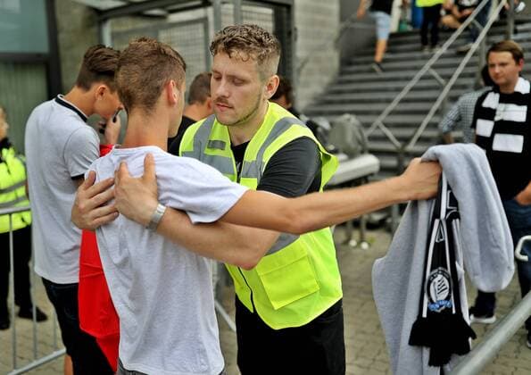 SOCCER - EL quali, Sturm vs Fenerbahce GRAZ,AUSTRIA,27.JUL.17 - SOCCER - UEFA Europa League qualification, SK Sturm Graz vs Fenerbahce Istanbul. Image shows security. GEPAxpictures xM.xOberlaender