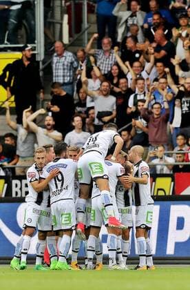 SOCCER - EL quali, Sturm vs Fenerbahce GRAZ,AUSTRIA,27.JUL.17 - SOCCER - UEFA Europa League qualification, SK Sturm Graz vs Fenerbahce Istanbul. Image shows the rejoicing of Sturm. GEPAxpictures xM.xOberlaender