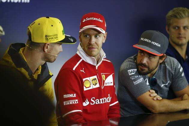 Motorsports: FIA Formula One World Championship WM Weltmeisterschaft 2017, Grand Prix of Hungary, 27 Nico Hulkenberg (GER, Renault F1 Team), 5 Sebastian Vettel (GER, Scuderia Ferrari), 14 Fernando Alonso (ESP, McLaren Honda), Budapest Hungary xHOCHxZWEIx