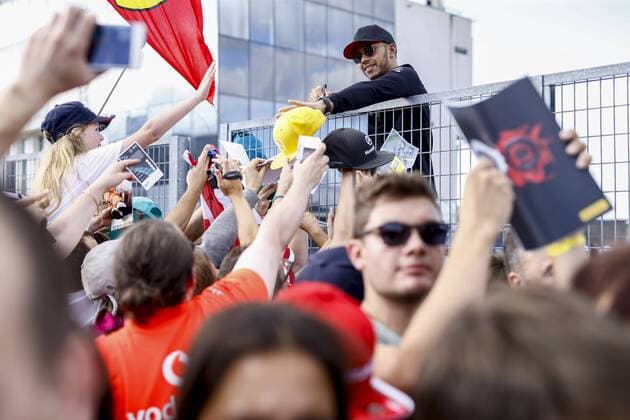 Motorsports: FIA Formula One World Championship WM Weltmeisterschaft 2017, Grand Prix of Hungary, 44 Lewis Hamilton (GBR, Mercedes AMG Petronas F1 Team), Budapest Hungary xHOCHxZWEIx