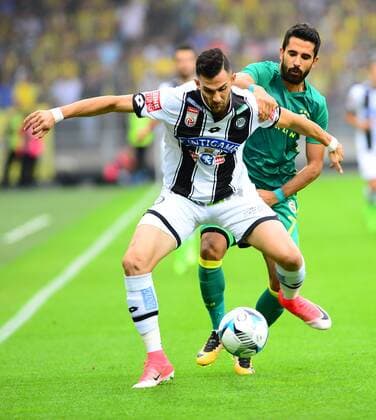 Alper Potuk of Fenerbahec and of Strum Graz during the UEFA Europa League match between Sturm Graz and Fenerbahce at Merkur Arena (UPC) in Graz , Austria, on 27 July 2017. 