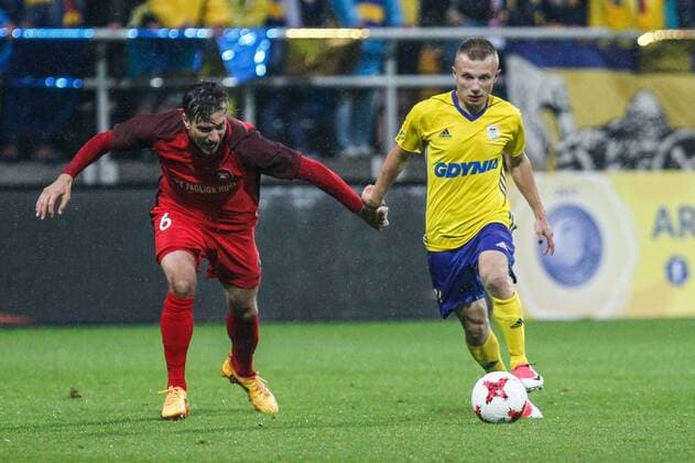 Gdynia, Stadion Miejski Gdynia Stadium 27.07.2017 LIGA EUROPY PILKA NOZNA 3 RUNDA ELIMINACJI LIGI EUROPY PIERWSZY MECZ Arka Gdynia - FC Midtjylland 2017 18 UEFA EUROPA LEAGUE FOOTBALL THIRD QUALIFYING ROUND 1ST LEG GAME Arka Gdynia - FC Midtjylland NZ markus halsti , patryk kun , FOT. GRZEGORZ RADTKE 058sport.pl NEWSPIX.PL --- Newspix.pl FRANCE OUT!  20170727_GR_7440_012_RAD