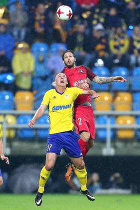 2017.07.27 Gdynia Pilka nozna III runda kwalifikacji Liga Europy sezon 2017 2018 Arka Gdynia - FC Midtjylland N z Adam Marciniak Kian Hansen Foto Piotr Matusewicz PressFocus 2017.07.27 Gdynia Football UEFA Europa League III qualifying round season 2017 2018 Arka Gdynia - FC Midtjylland Adam Marciniak Kian Hansen Credit: Piotr Matusewicz PressFocus NEWSPIX.PL --- Newspix.pl FRANCE OUT!  20170727_PF_PM002