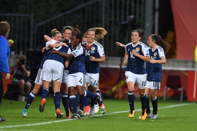 Jubel, Freuen, celebrate, happy, cheer , Goal Celebration Schottland 1:0, Fussball, UEFA Women s EURO 2017, Schottland - Spanien, xmkx