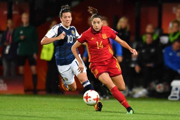 María Victoria Losada (Losada, Spanien , Spain) (14) im Vorwärtslauf, Fussball, UEFA Women s EURO 2017, Schottland - Spanien, xmkx
