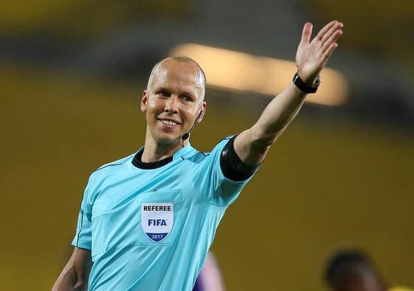 SOCCER - UEFA EL quali, A.Wien vs Limassol VIENNA,AUSTRIA,27.JUL.17 - SOCCER - UEFA Europa League qualification, FK Austria Wien vs AEL Limassol. Image shows referee Antti Munukka. GEPAxpictures xPatrickxLeuk