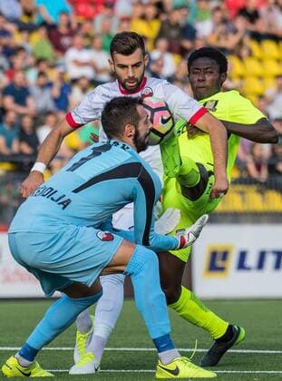(170728) -- VILNIUS, July 28, 2017 -- Goalkeeper Kostadin Zahov (front) saves the ball during a UEFA Europa League third qualifying round first leg game between Trakai and Shkendija in Vilnius, Lithuania, on July 27, 2017. Trakai won 2-1. ) (SP)LITHUANIA-VILNIUS-SOCCER-EUROPA LEAGUE QUALIFIER-TRAKAI VS SHKENDIJA AlfredasxPliadis 