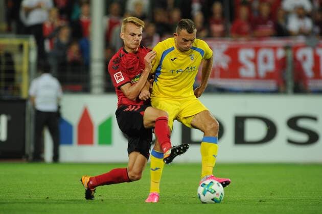 (l.) Philipp Lienhart (SC Freiburg) (r.) Ivan Firer (NK Domzale) beim Spiel SC Freiburg vs NK Domzale, am 27.07.2017. Freiburg Copyright: xLaegler xEibner-Pressefotox EP_SLR