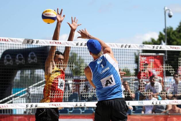 Beach volleyball Beachvolleyball - FIVB World Championships 2017 VIENNA,AUSTRIA,28.JUL.17 - BEACH VOLLEYBALL - FIVB World Championships. Image shows Zouheir El Graoui (MOR) and Nikita Liamin (RUS). GEPAxpictures xMaticxKlansek