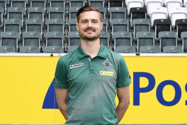 Fußball, GER, 1.BL, Porträttermin 2017 2018, VfL Borussia Mönchengladbach, Physiotherapeut Benedikt Bohnen (Gladbach). Einzelbild, Portrait, Porträt.