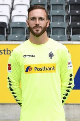 Fußball, GER, 1.BL, Porträttermin 2017 2018, VfL Borussia Mönchengladbach, Tobias Sippel (Gladbach). Einzelbild, Portrait, Porträt.