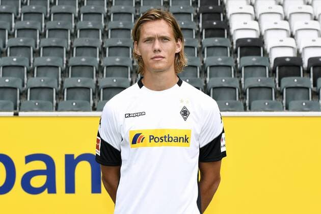 Fußball, GER, 1.BL, Porträttermin 2017 2018, VfL Borussia Mönchengladbach, Jannik Vestergaard (Gladbach). Einzelbild, Portrait, Porträt.