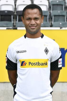 Fußball, GER, 1.BL, Porträttermin 2017 2018, VfL Borussia Mönchengladbach, Raffael (Gladbach). Einzelbild, Portrait, Porträt.