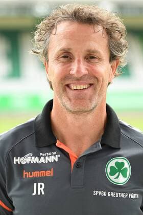 24.07.2017 - SpVgg Spielvereinigung Greuther Fürth Kleeblatt - 2. Fußball Bundesliga BL - Saison 2017 2018 - Fototermin Porträttermin Portraittermin - - Janos Radoki (Trainer SpVgg Greuther Fürth ) - Einzelbild Einzelfoto Portrait Porträt Kopfbild
