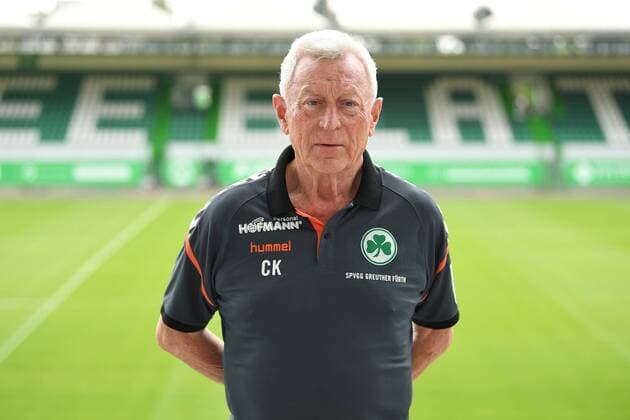 24.07.2017 - SpVgg Spielvereinigung Greuther Fürth Kleeblatt - 2. Fußball Bundesliga BL - Saison 2017 2018 - Fototermin Porträttermin Portraittermin - - Dr. Harald Hauer (Teamarzt SpVgg Greuther Fürth ) - Einzelbild Einzelfoto Portrait Porträt Kopfbild