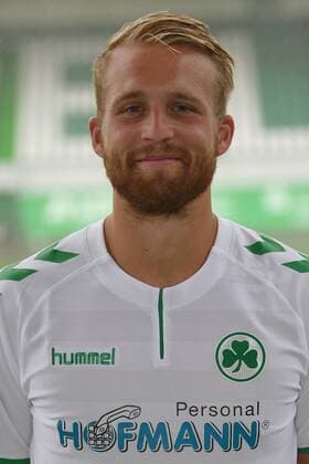 24.07.2017 - SpVgg Spielvereinigung Greuther Fürth Kleeblatt - 2. Fußball Bundesliga BL - Saison 2017 2018 - Fototermin Porträttermin Portraittermin - - Philipp Hofmann (11, SpVgg Greuther Fürth ) - Einzelbild Einzelfoto Portrait Porträt Kopfbild