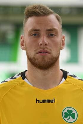 24.07.2017 - SpVgg Spielvereinigung Greuther Fürth Kleeblatt - 2. Fußball Bundesliga BL - Saison 2017 2018 - Fototermin Porträttermin Portraittermin - - Timo Königsmann (25, SpVgg Greuther Fürth ) - Einzelbild Einzelfoto Portrait Porträt Kopfbild