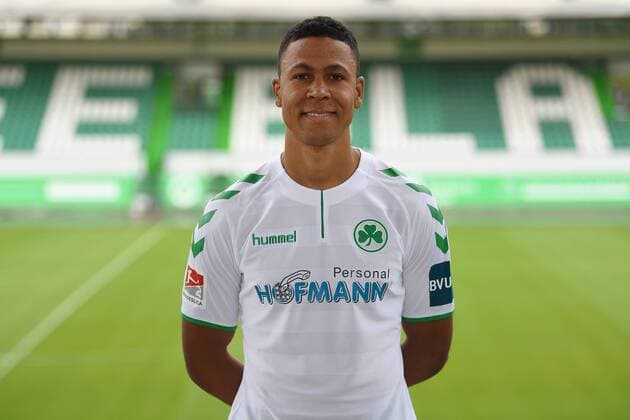 24.07.2017 - SpVgg Spielvereinigung Greuther Fürth Kleeblatt - 2. Fußball Bundesliga BL - Saison 2017 2018 - Fototermin Porträttermin Portraittermin - - Mathis Bolly (14, SpVgg Greuther Fürth ) - Einzelbild Einzelfoto Portrait Porträt Kopfbild